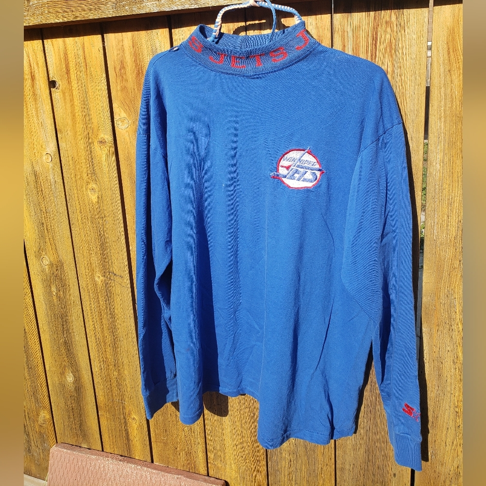 VINTAGE WINNIPEG JETS Longsleeve!